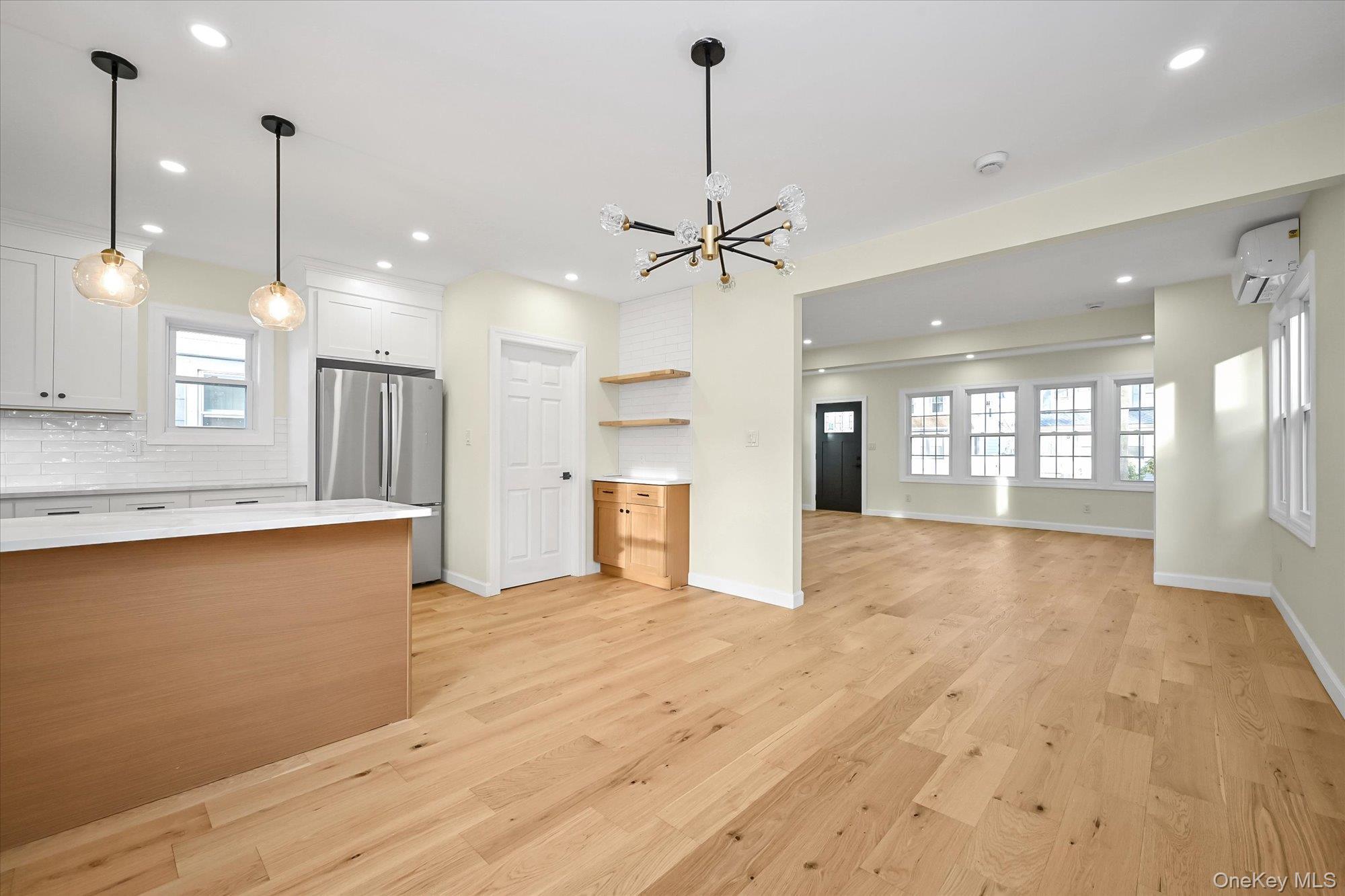 Single Family 233rd Queens, NY 11427, MLS-940657-7