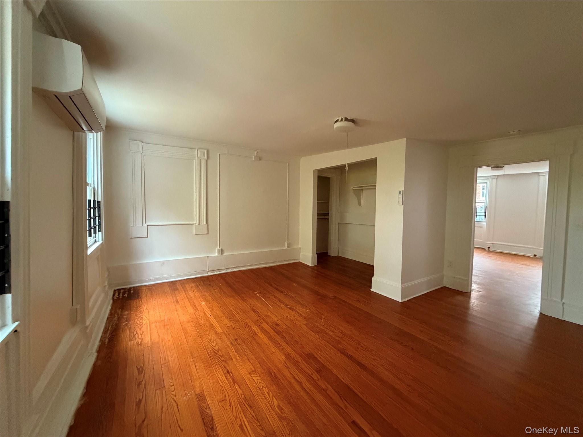 Single Family Grand Orange County, NY 12550, MLS-940659-4