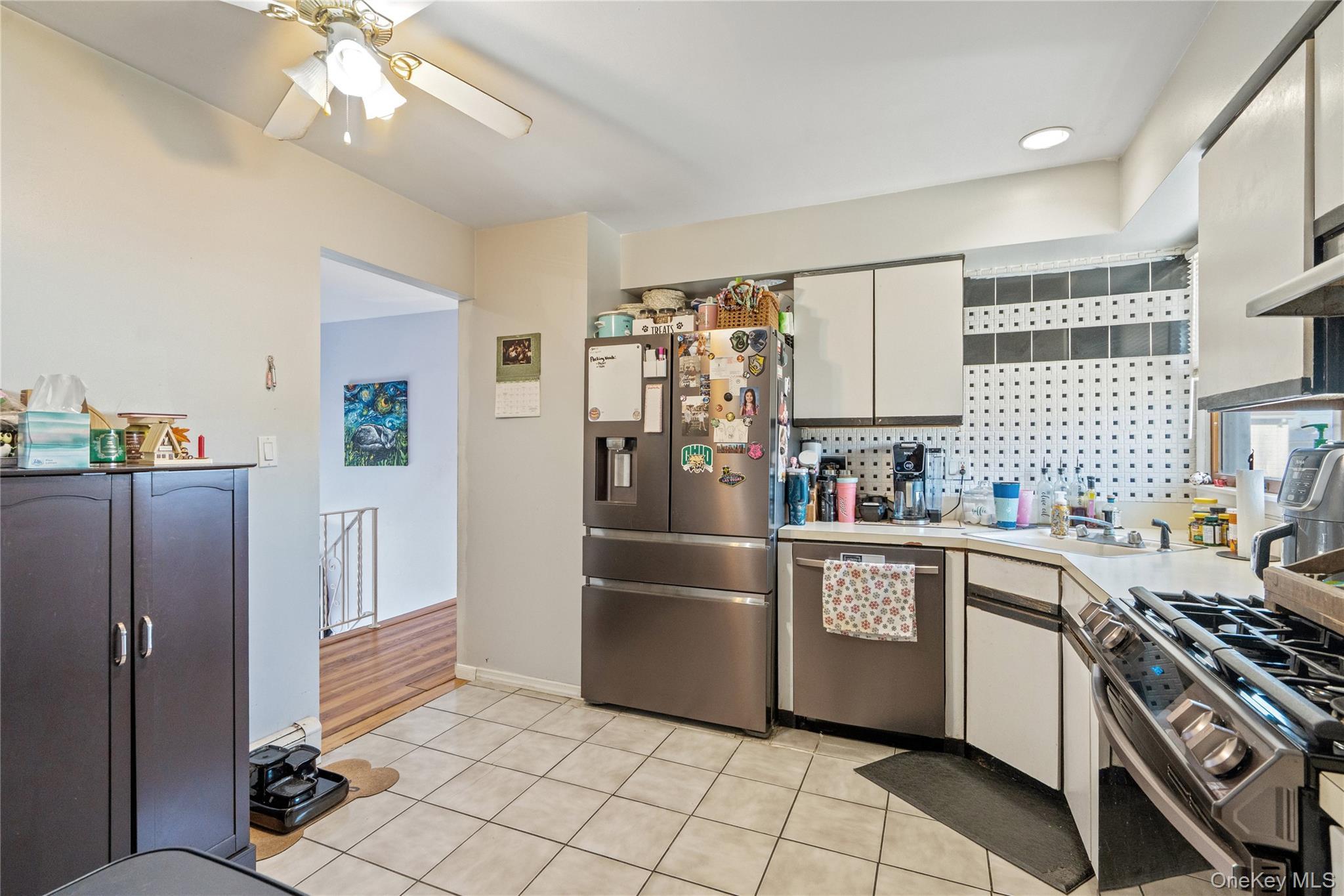 Single Family Lincoln Nassau County, NY 11010, MLS-940661-7