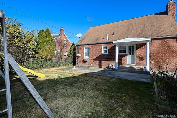 Single Family Foch  Nassau County, NY 11596, MLS-940665-22
