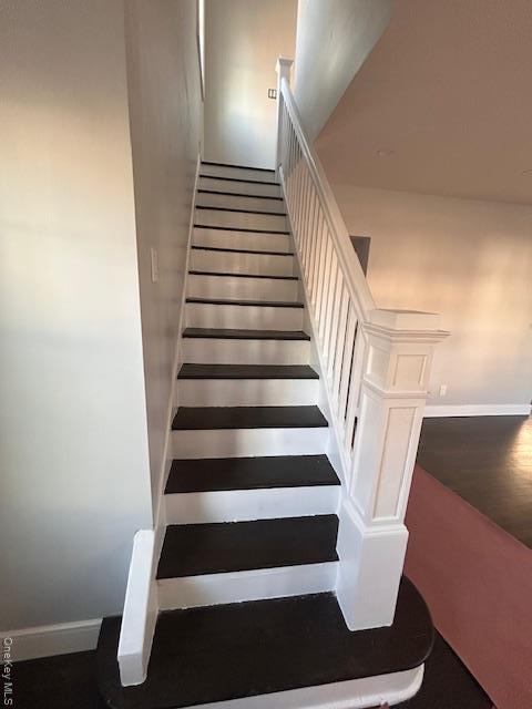 Single Family Seaman  Nassau County, NY 11510, MLS-940678-12