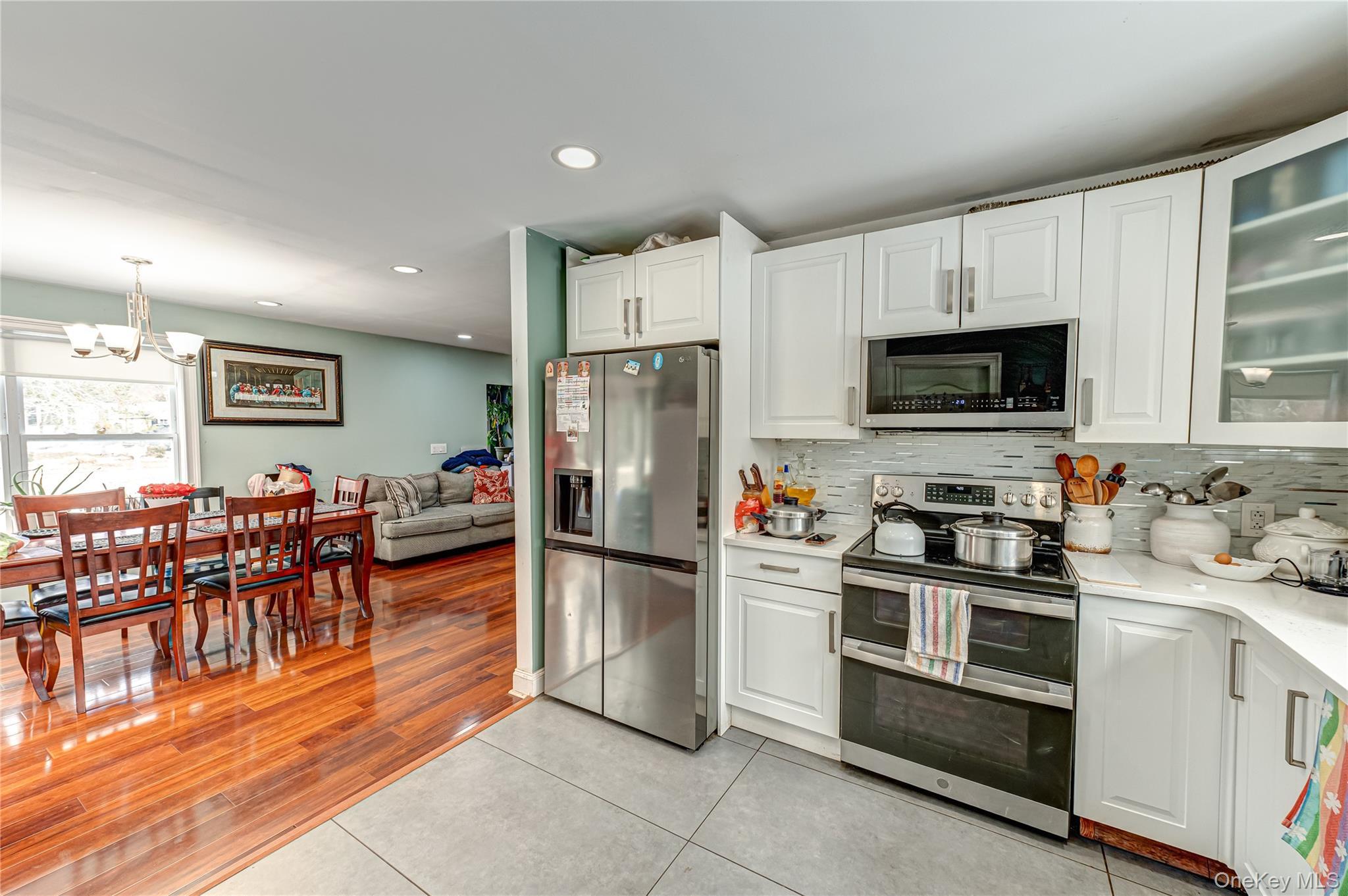 Single Family Bayview  Suffolk County, NY 11772, MLS-940691-3