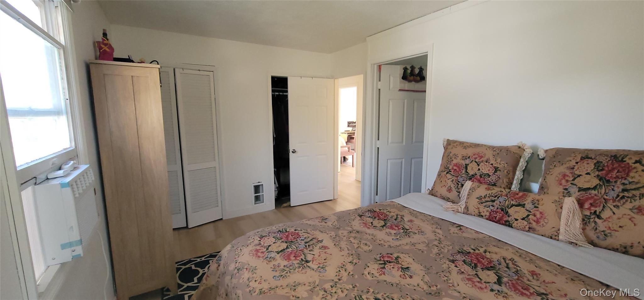 Single Family Lake Shore  Ulster County, NY 12566, MLS-940694-16