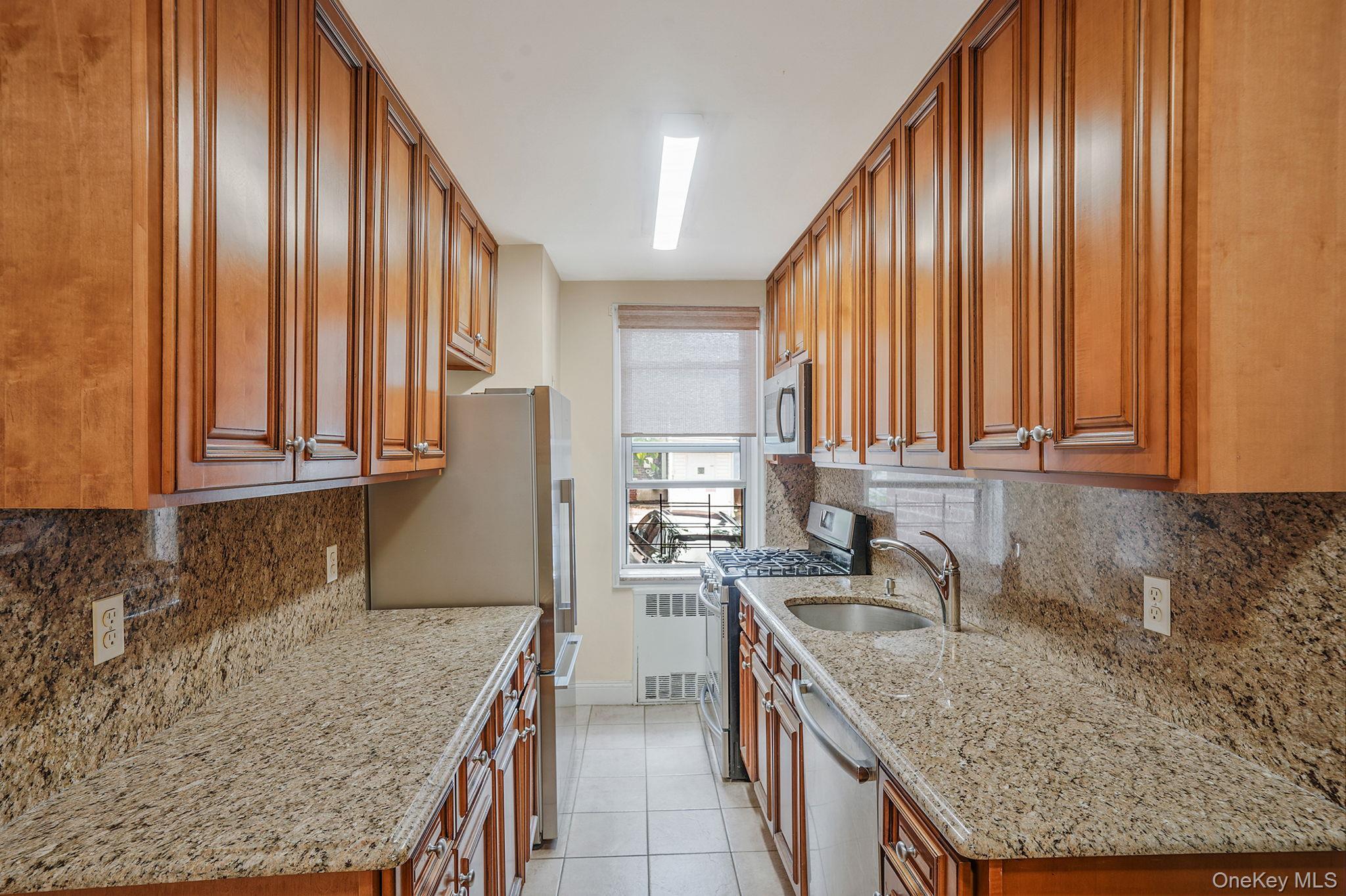 Coop 68th  Queens, NY 11375, MLS-940700-12