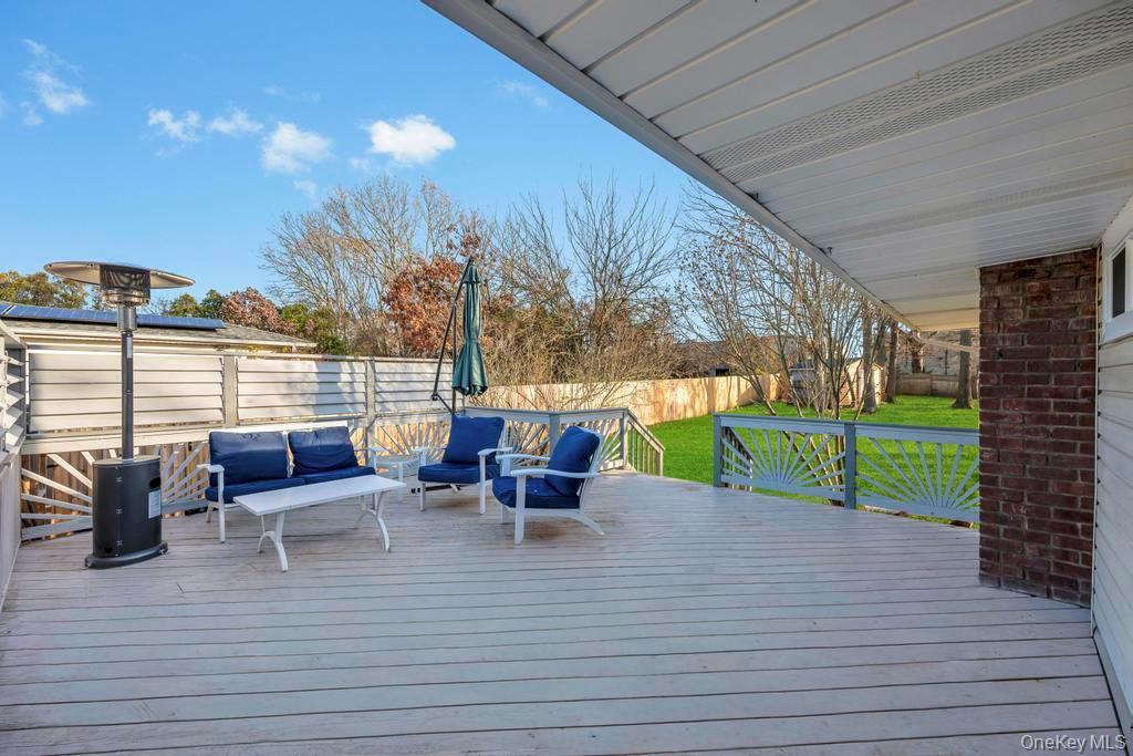 Single Family Westwind Suffolk County, NY 11716, MLS-940701-22