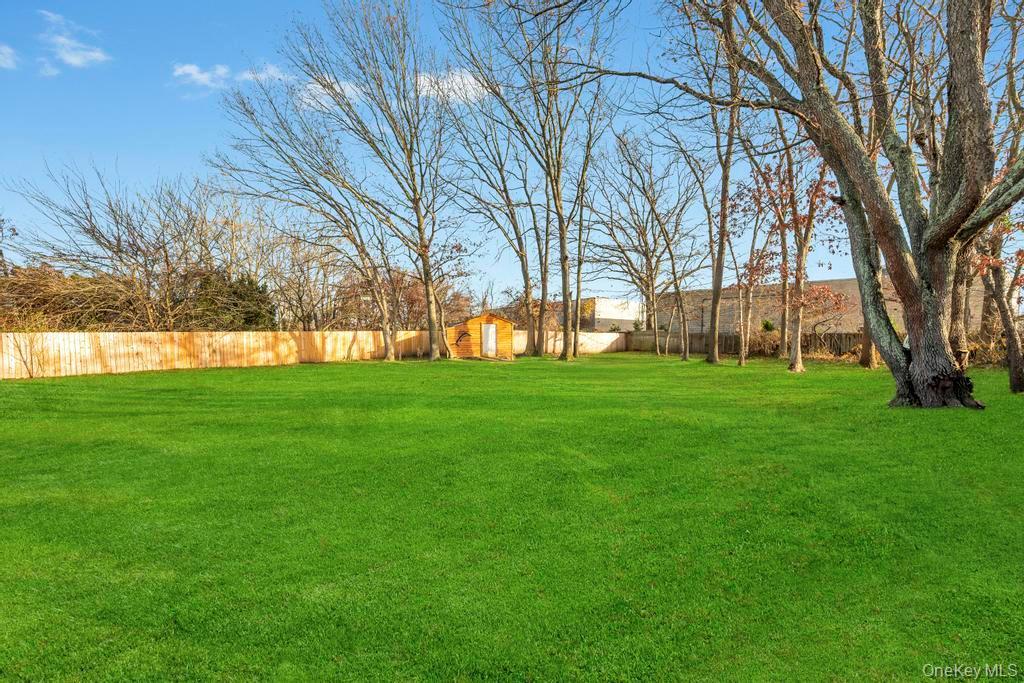 Single Family Westwind Suffolk County, NY 11716, MLS-940701-26