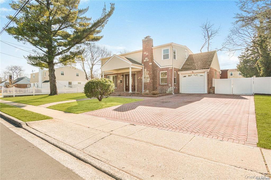 Single Family Southern Nassau County, NY 11553, MLS-940710-3