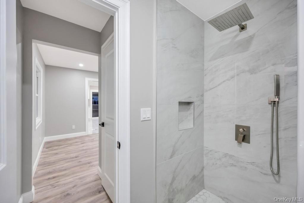 Single Family Ash Suffolk County, NY 11722, MLS-940716-11