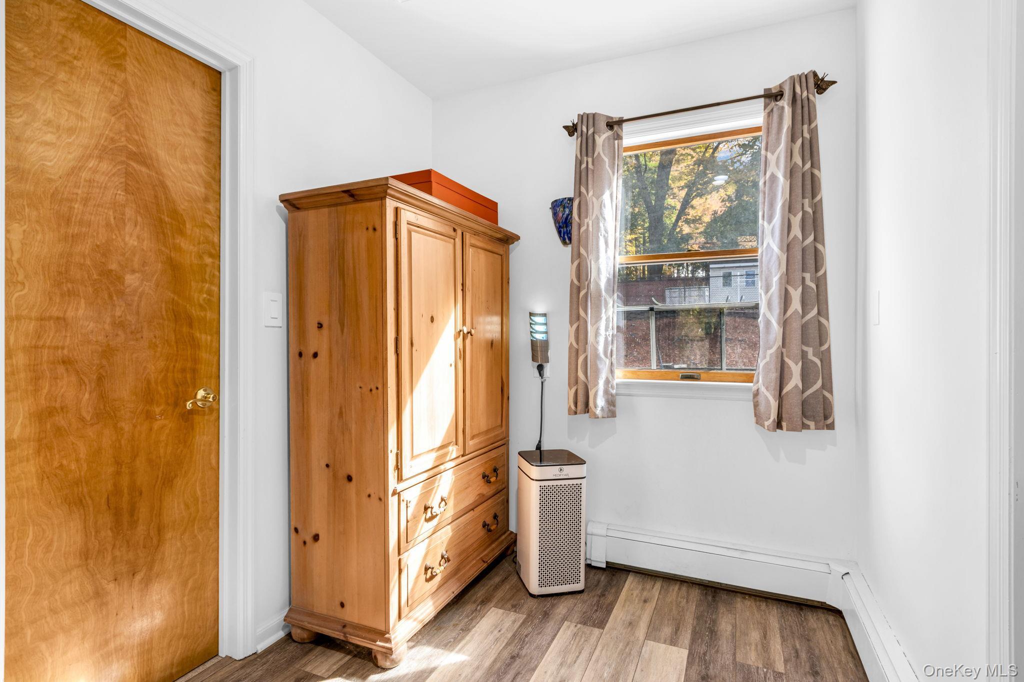 Single Family Steiner Putnam County, NY 10541, MLS-940720-24