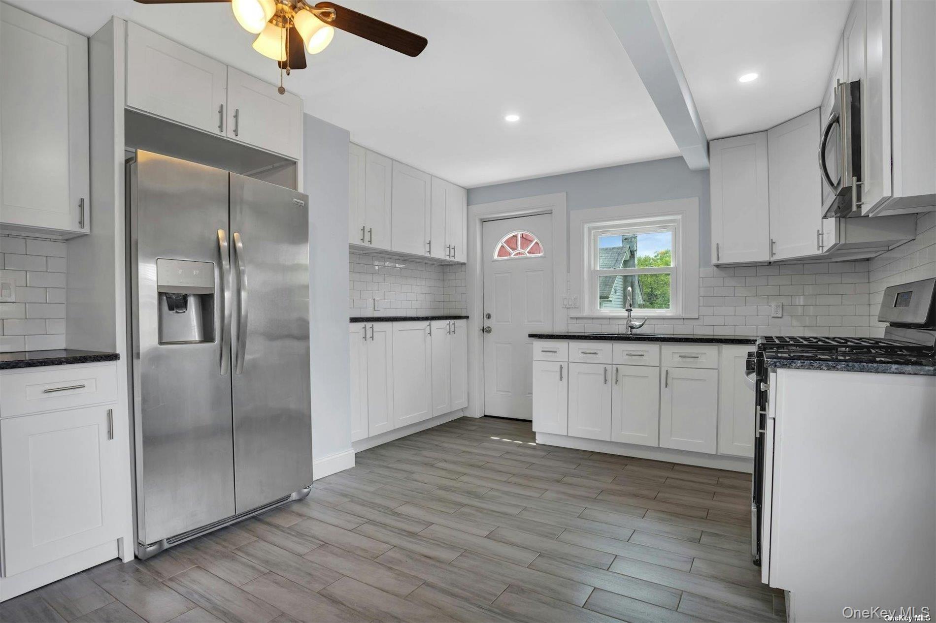 Single Family Maple  Nassau County, NY 11547, MLS-940726-5