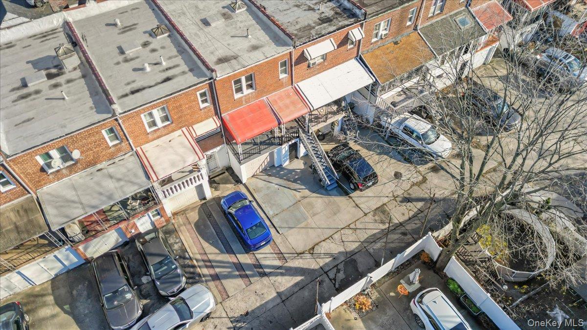 Single Family Edson  Bronx, NY 10466, MLS-940771-27