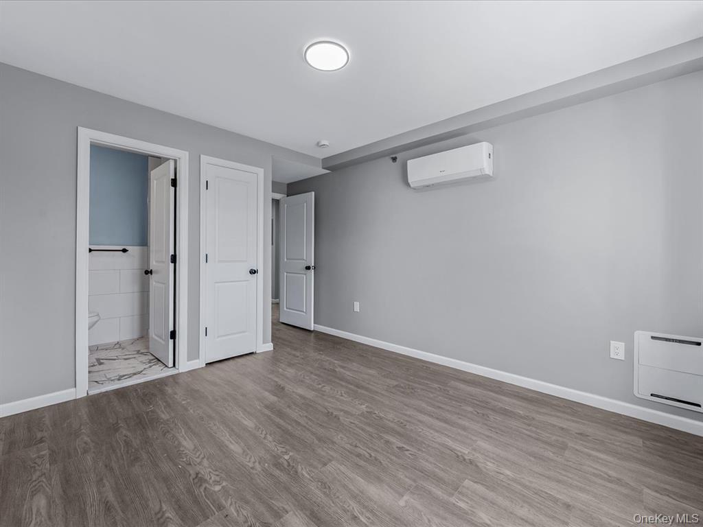 Single Family Francis Lewis  Queens, NY 11361, MLS-940773-23