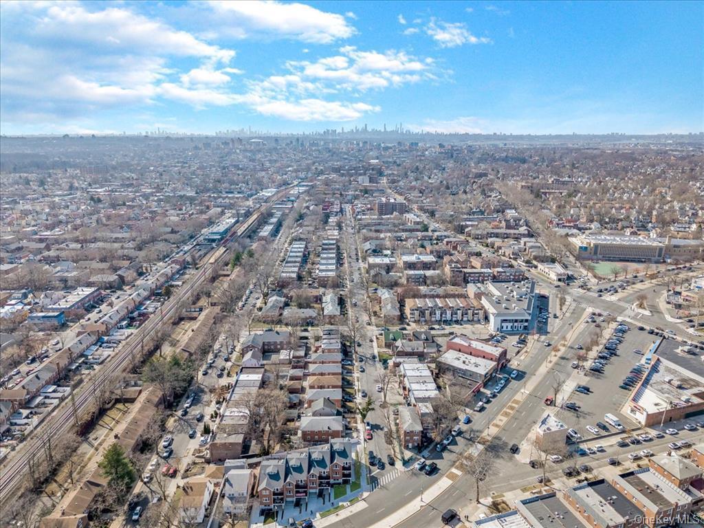 Single Family Francis Lewis  Queens, NY 11361, MLS-940773-36