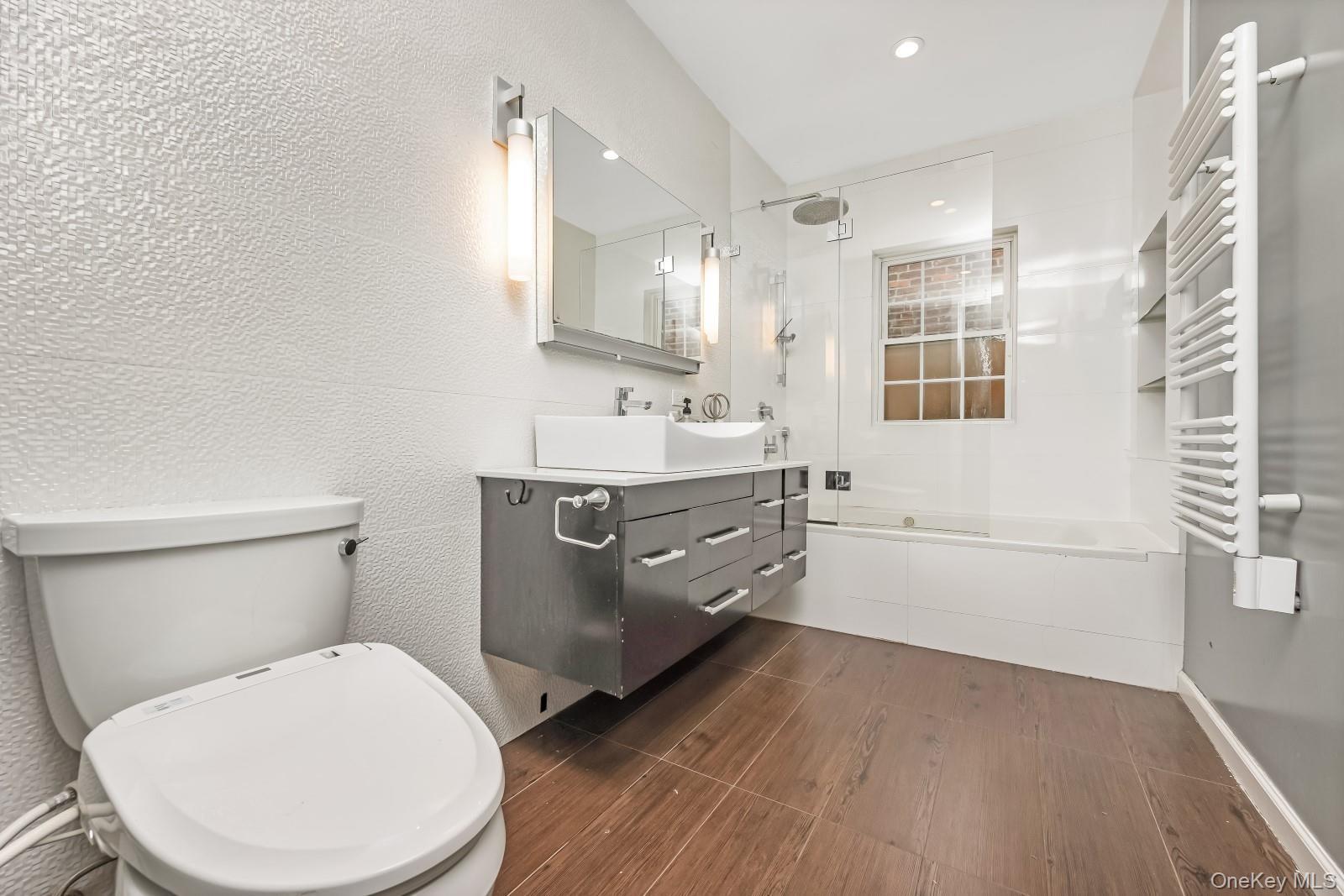 Single Family 83  Queens, NY 11379, MLS-940781-20