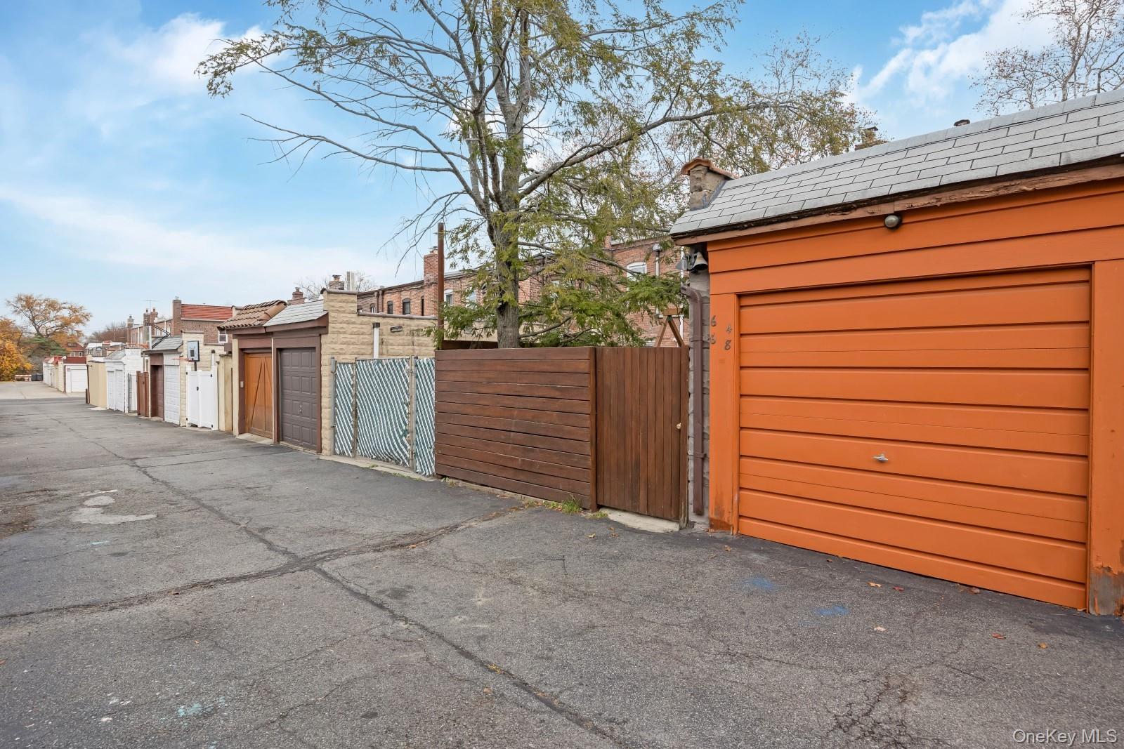 Single Family 83  Queens, NY 11379, MLS-940781-35