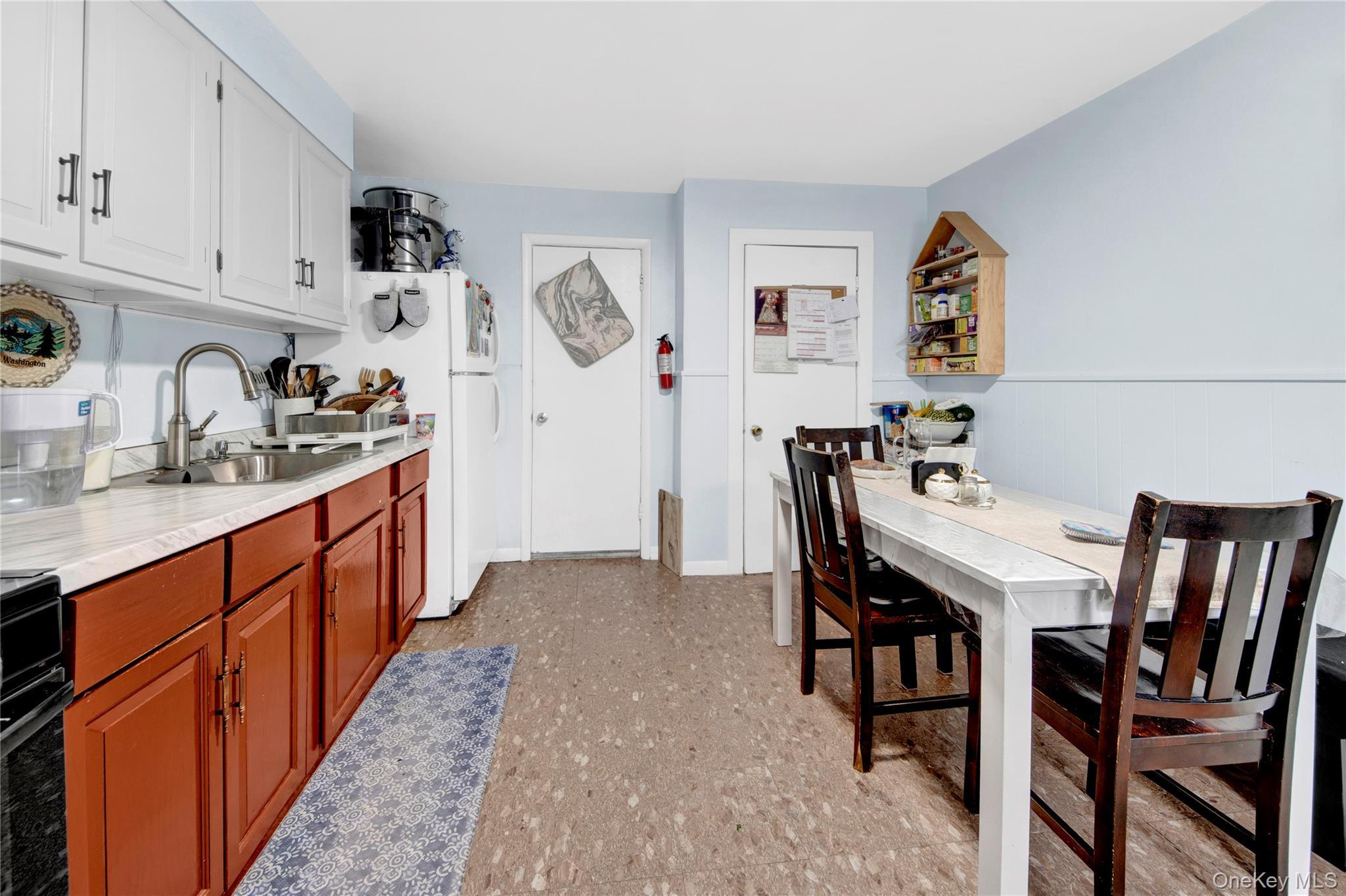 Single Family Ferris Westchester County, NY 10562, MLS-940784-13