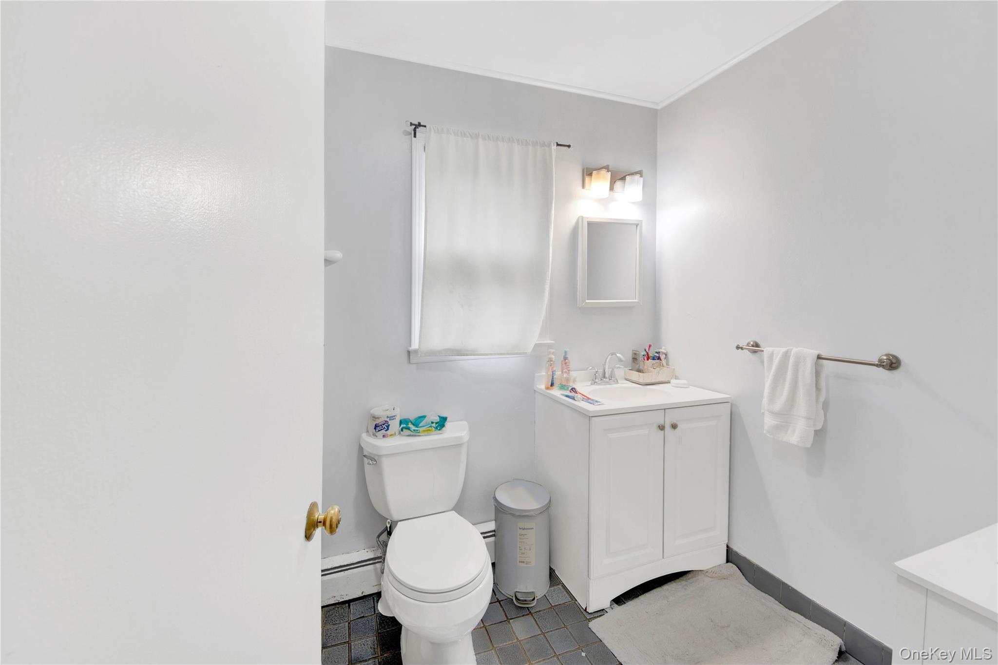 Single Family Ferris Westchester County, NY 10562, MLS-940784-20