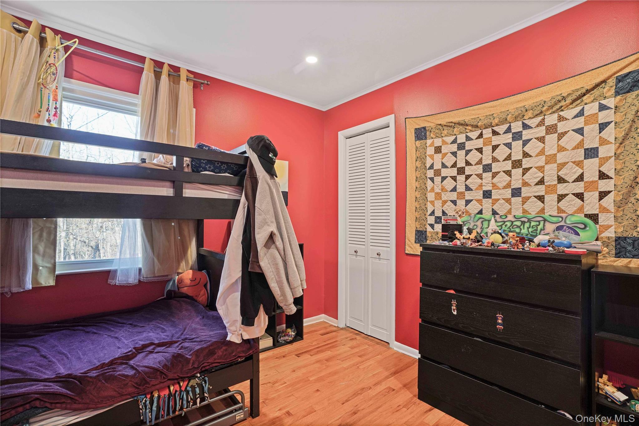 Single Family Rosedale Westchester County, NY 10605, MLS-940801-17