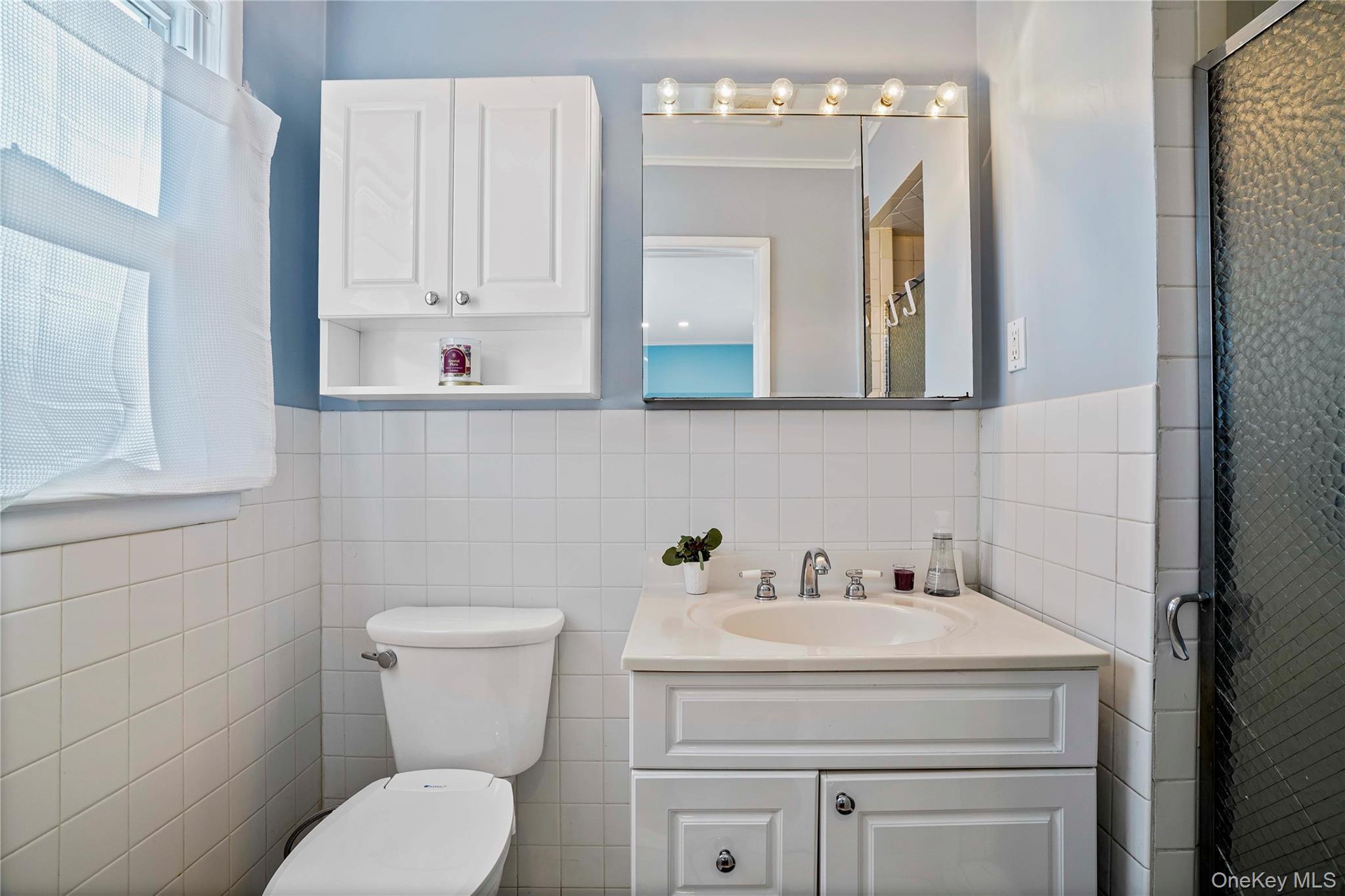 Single Family Rosedale Westchester County, NY 10605, MLS-940801-23