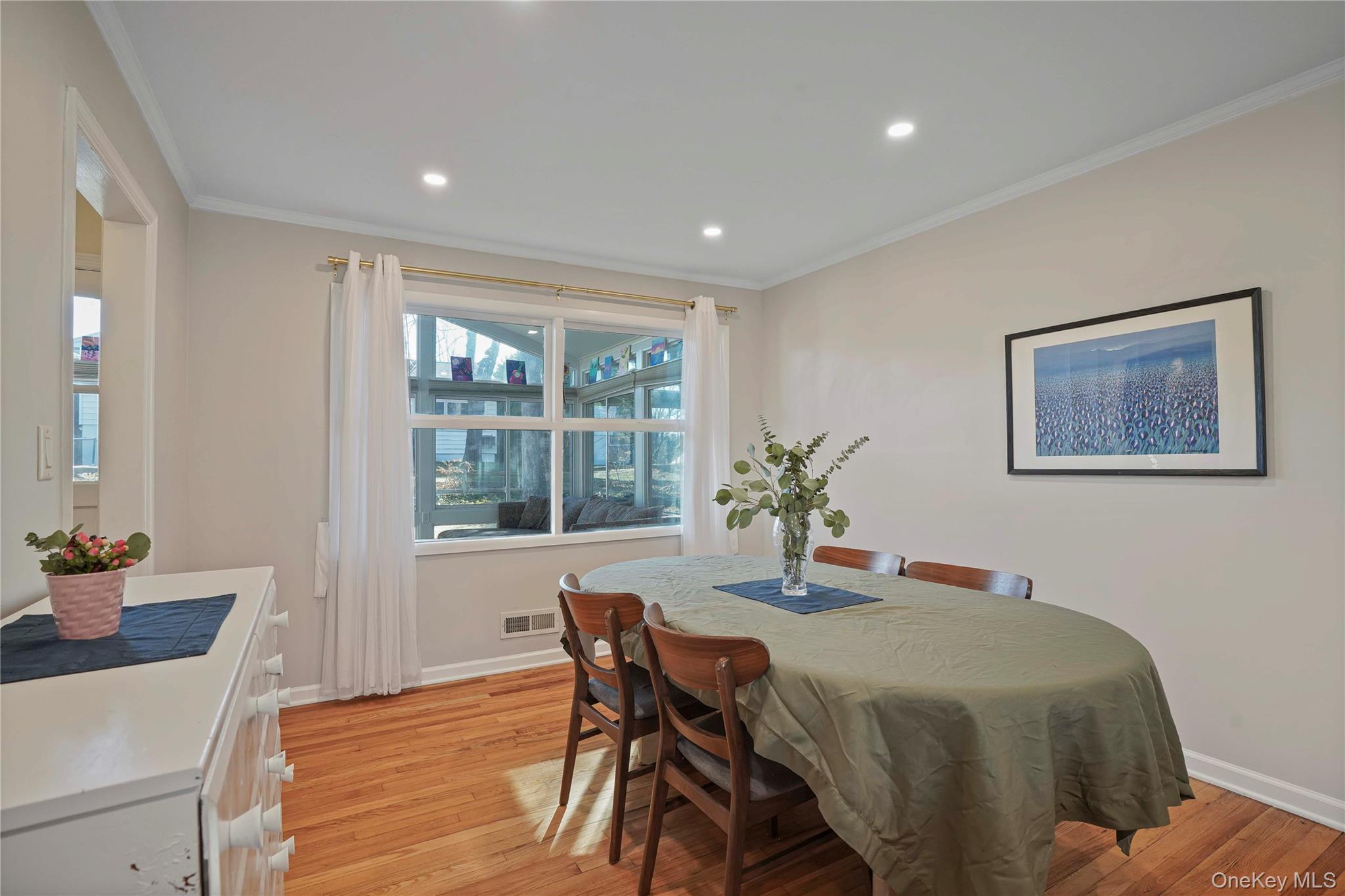 Single Family Rosedale Westchester County, NY 10605, MLS-940801-7