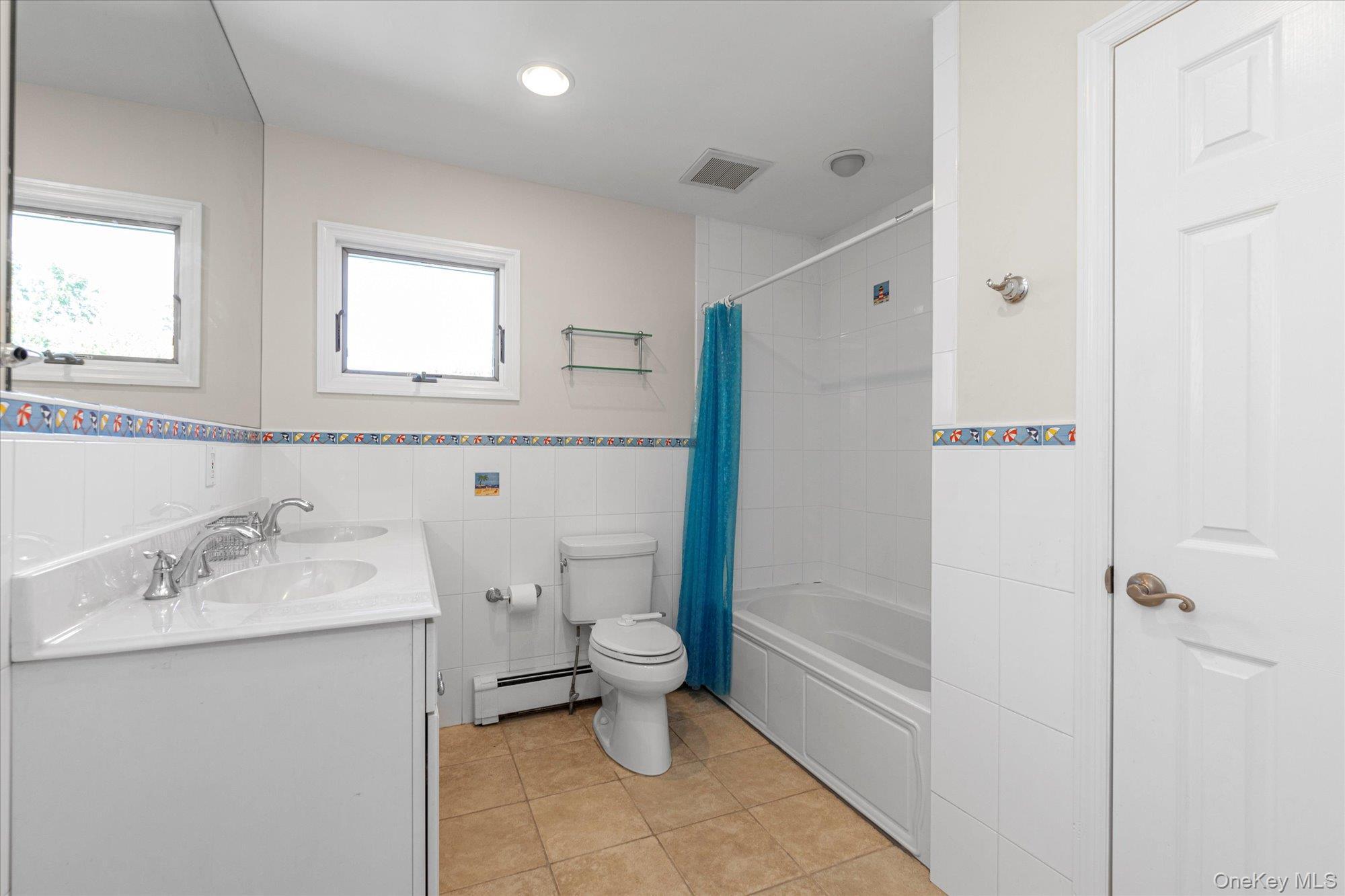 Single Family 10th  Suffolk County, NY 11731, MLS-940807-16