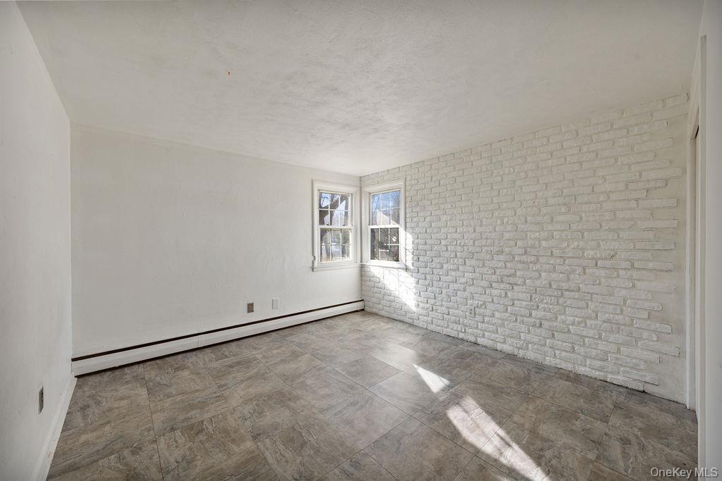 Single Family Cobble  Rockland County, NY 10913, MLS-940824-7