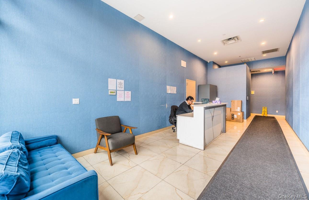 Condo 83rd Street  Queens, NY 11373, MLS-940827-13