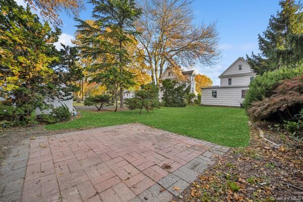 Single Family Smith Nassau County, NY 11563, MLS-940836-24