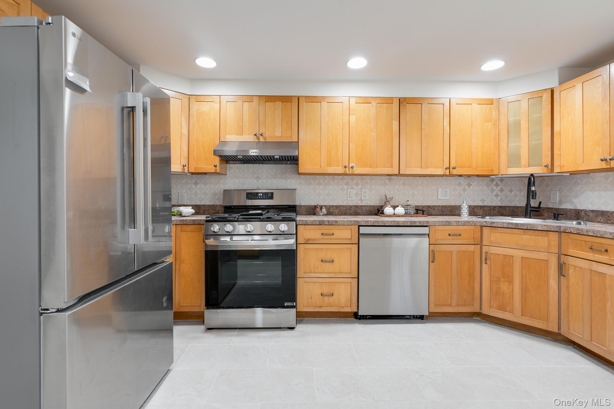 Single Family Brook  Westchester County, NY 10520, MLS-940838-13