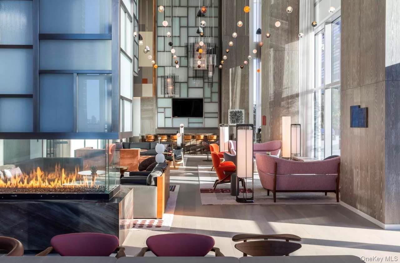 Condo 40th Queens, NY 11354, MLS-940842-18