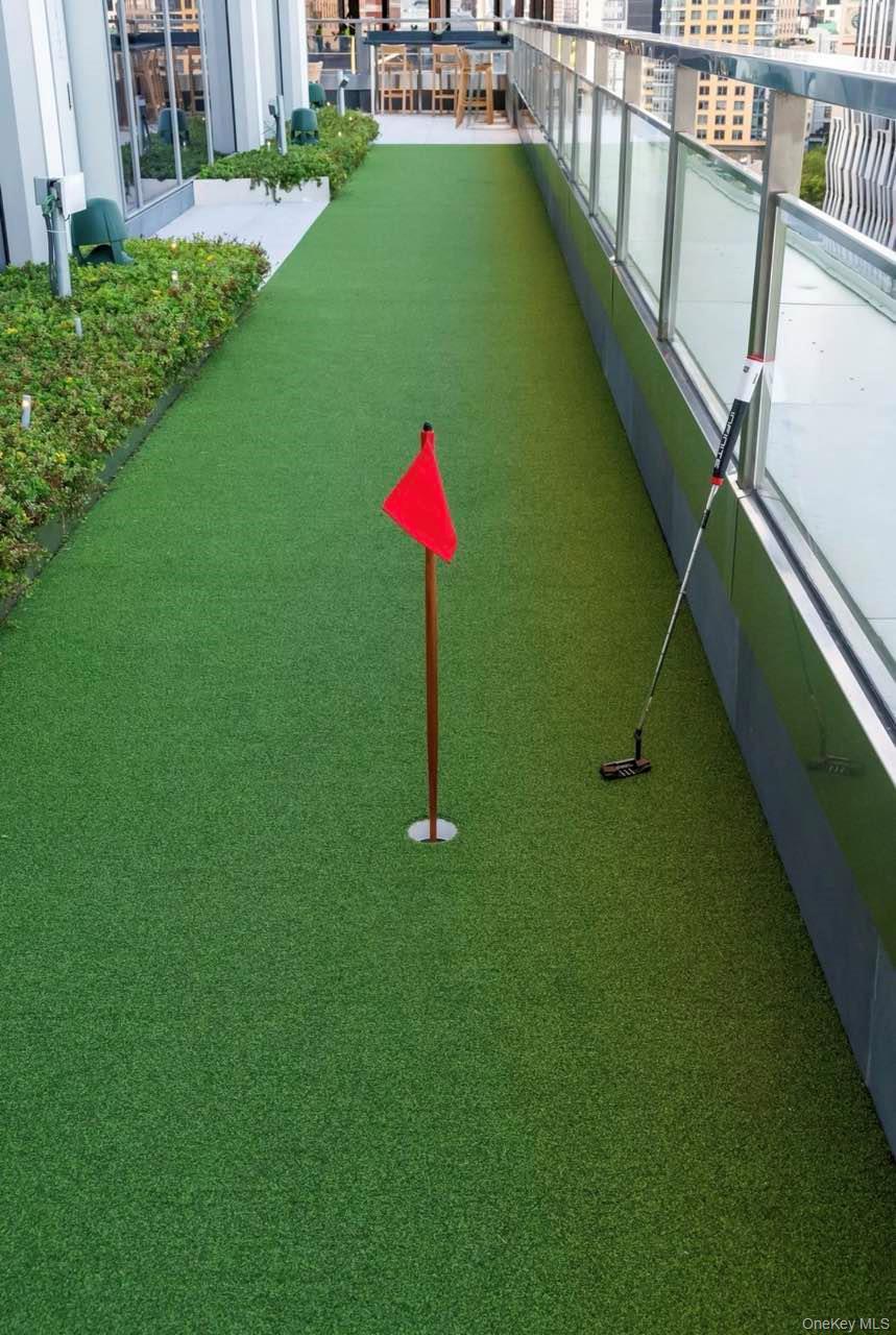 Condo 40th Queens, NY 11354, MLS-940842-30