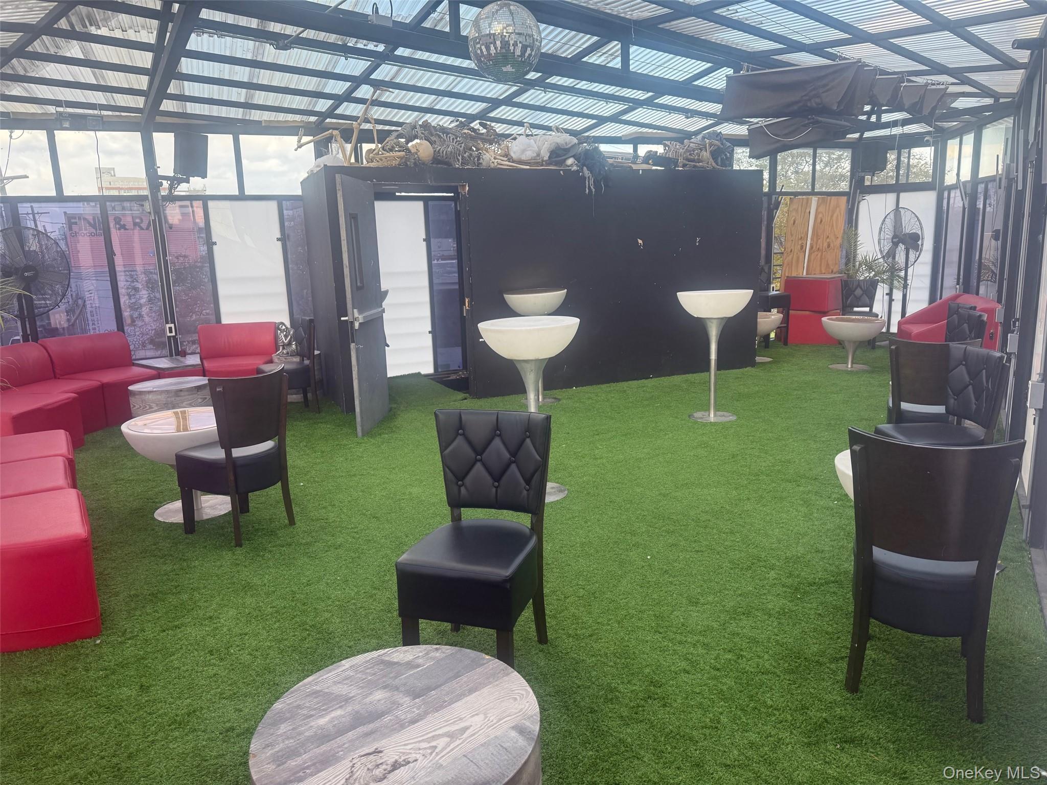 Business Opportunity Flushing Brooklyn, NY 11237, MLS-940850-25