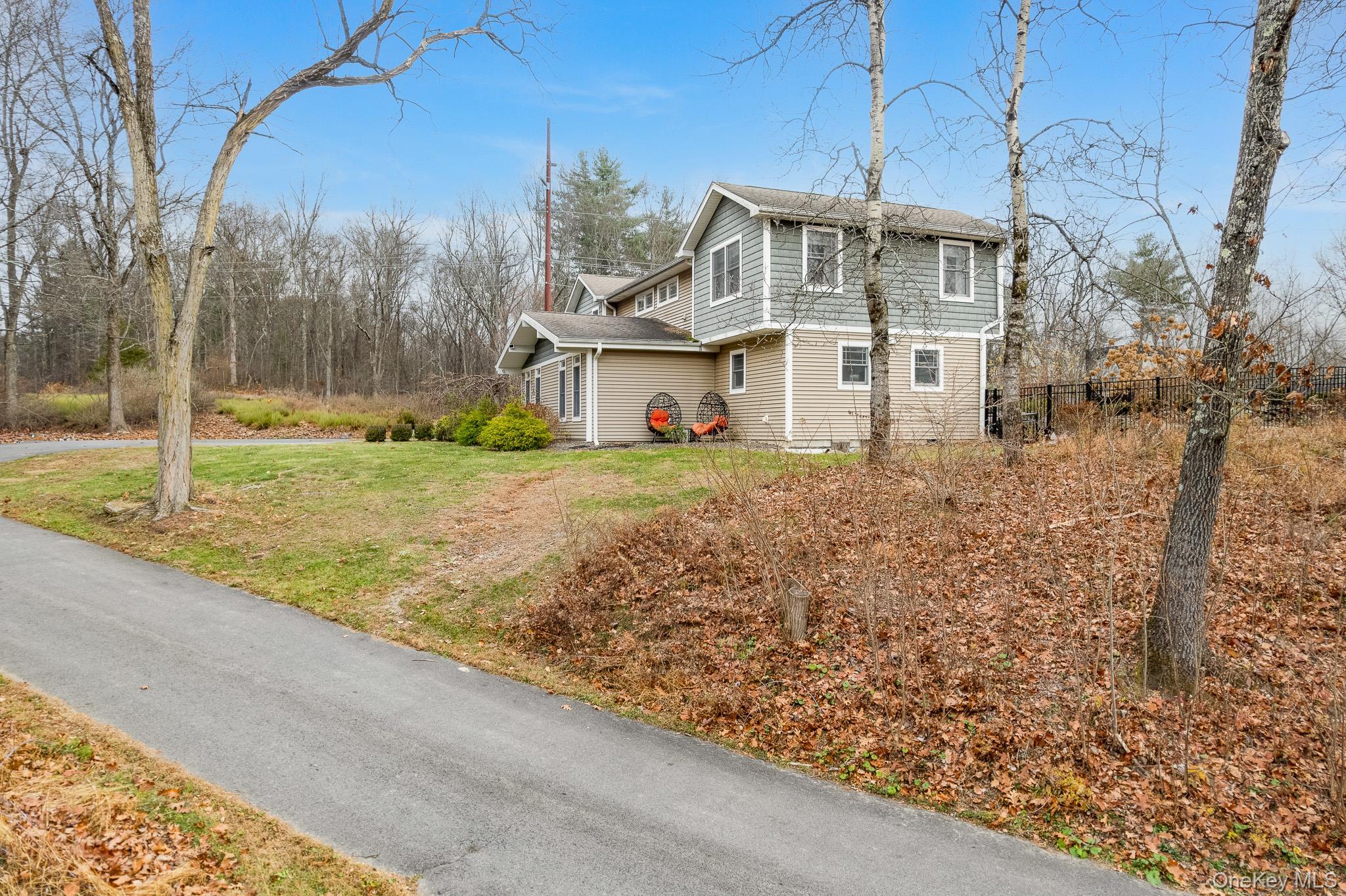 Single Family Pleasant View Dutchess County, NY 12569, MLS-940856-2