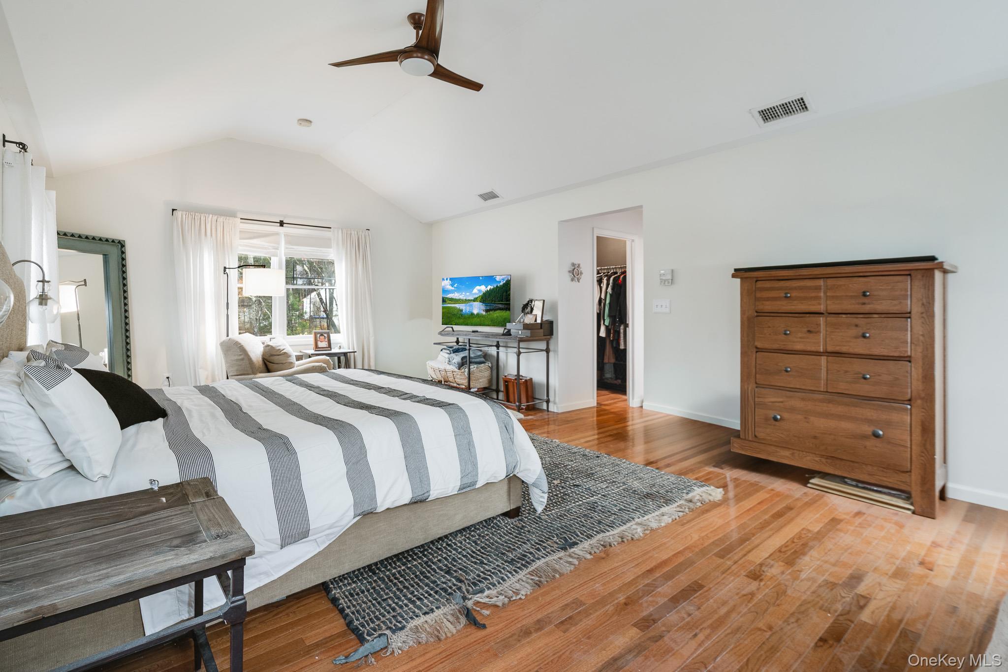 Single Family Pleasant View Dutchess County, NY 12569, MLS-940856-20