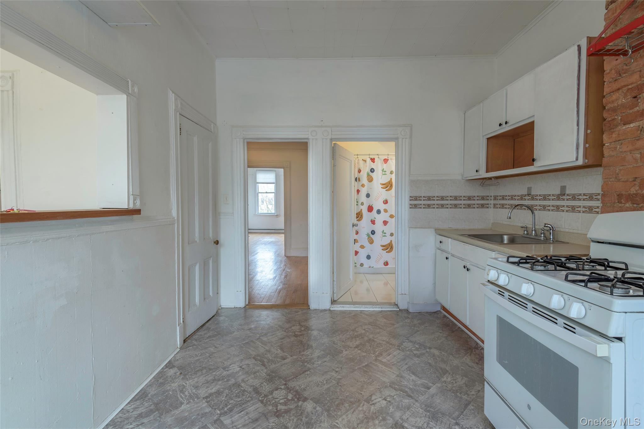 Single Family 21st  Brooklyn, NY 11215, MLS-940863-22