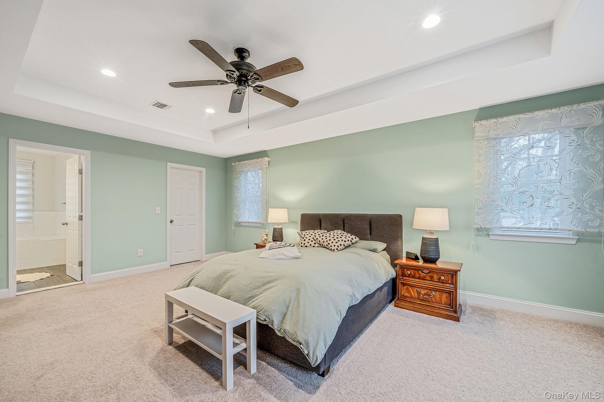 Single Family Wood Suffolk County, NY 11720, MLS-940864-20