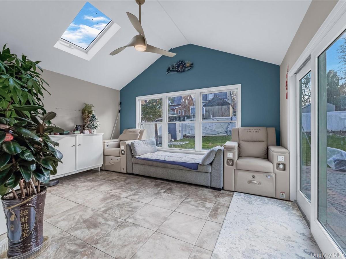 Single Family Corbett  Queens, NY 11361, MLS-940887-12