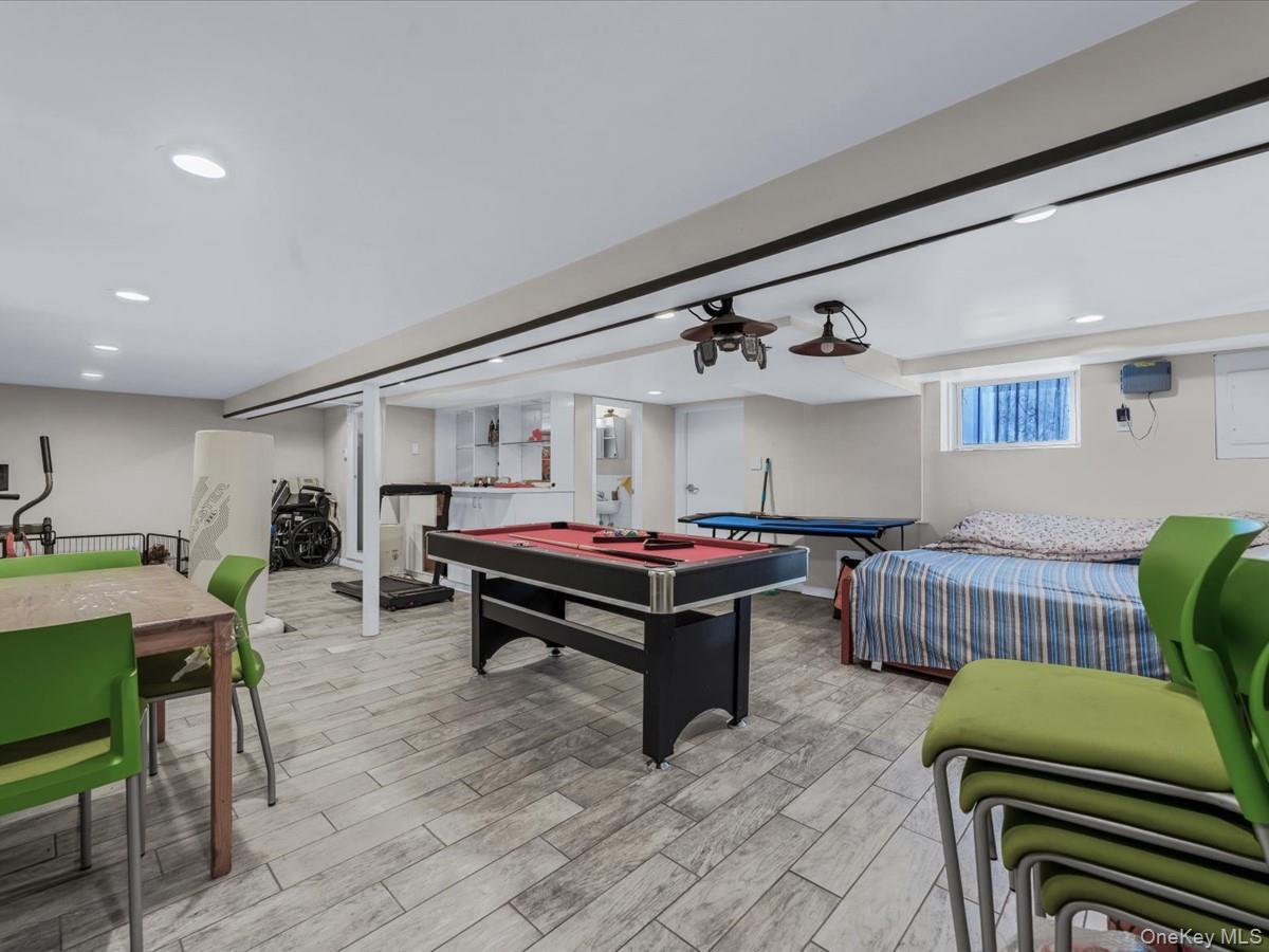 Single Family Corbett  Queens, NY 11361, MLS-940887-21