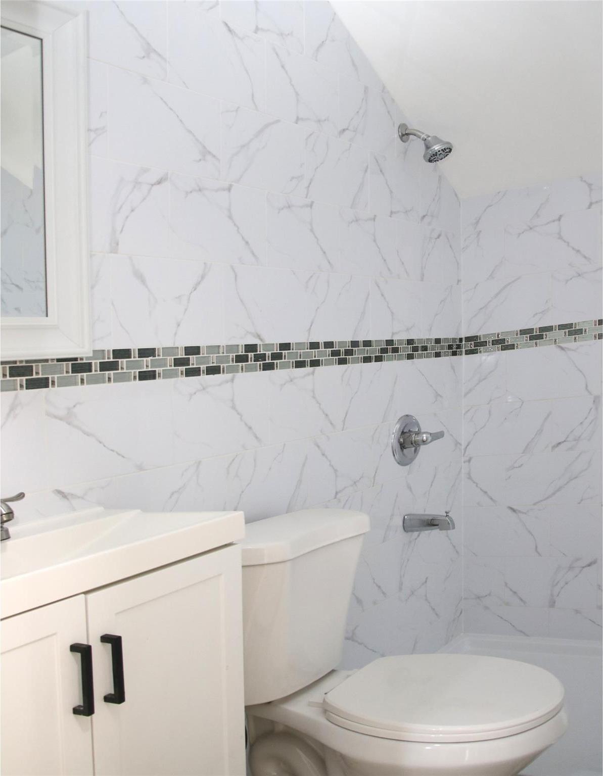 Single Family 94th  Brooklyn, NY 11236, MLS-940895-8