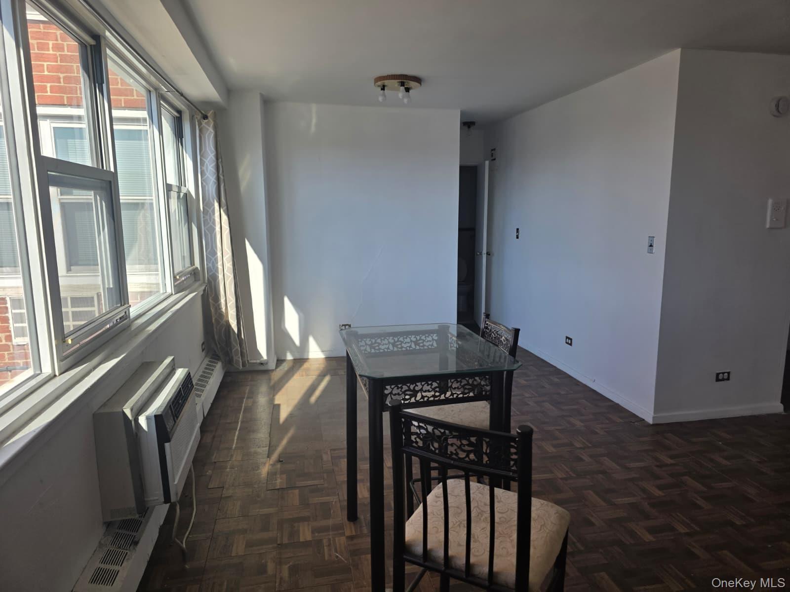 Coop Highland  Queens, NY 11432, MLS-940896-11