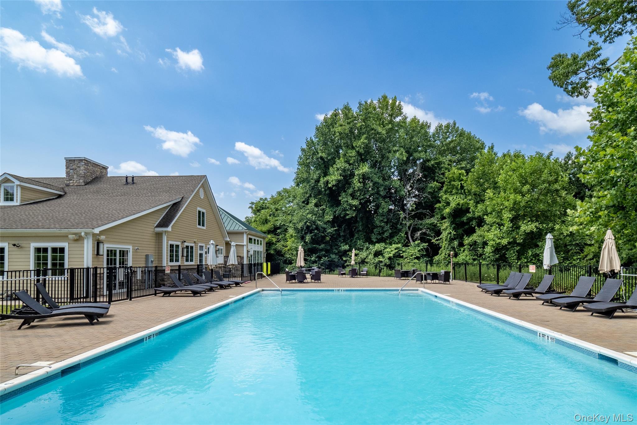 Single Family Hudson View  Dutchess County, NY 12538, MLS-940899-17