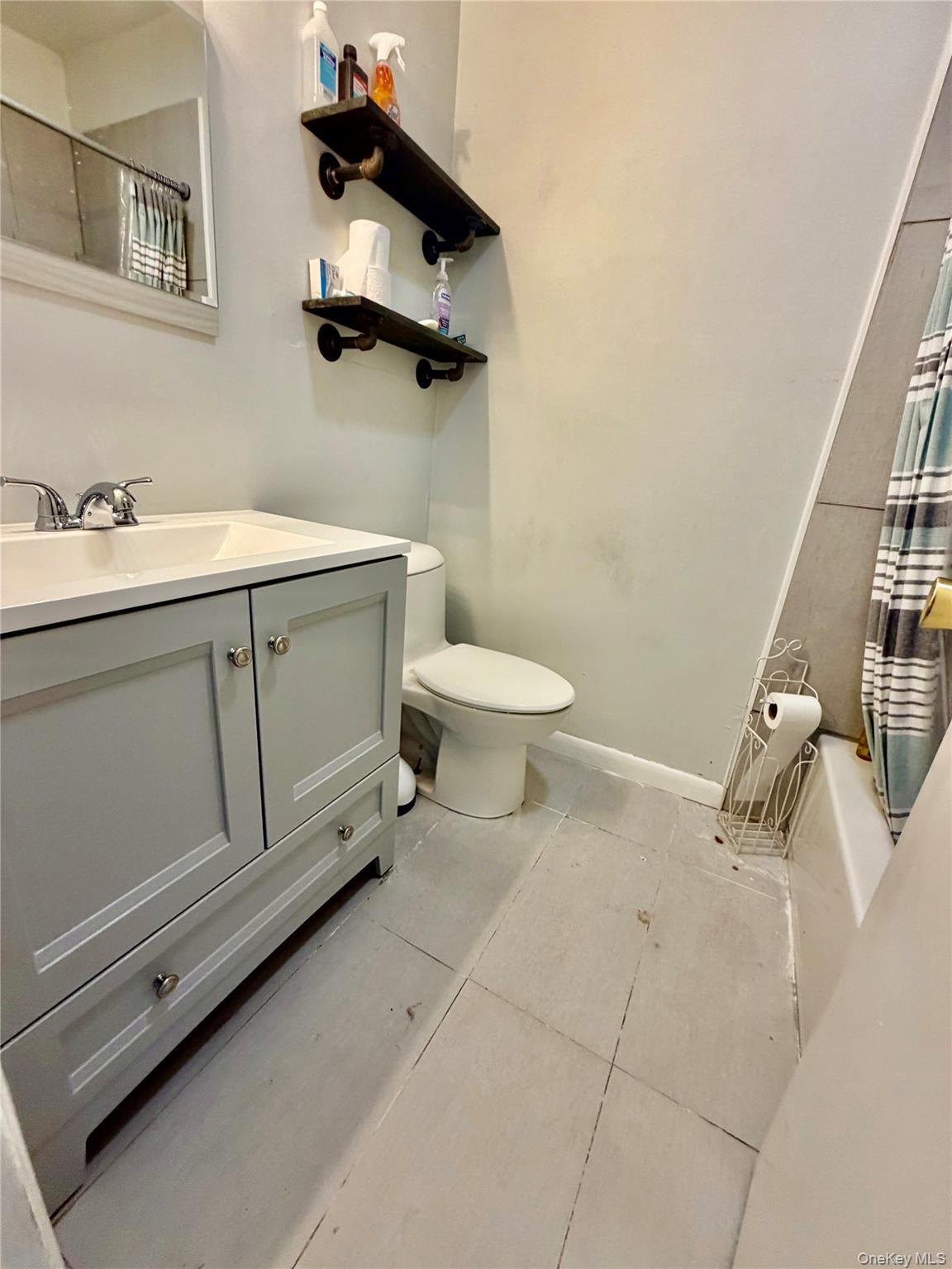 Coop Cooper  Dutchess County, NY 12603, MLS-940904-5