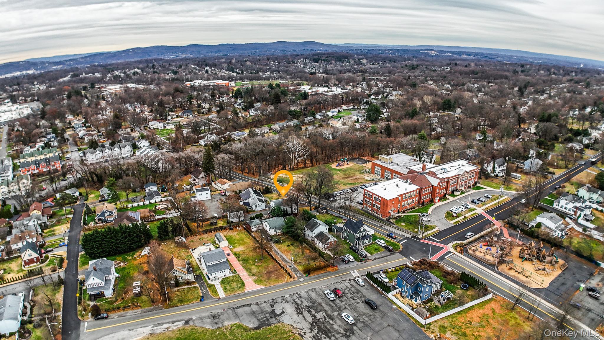 Single Family Church  Rockland County, NY 10954, MLS-940906-20