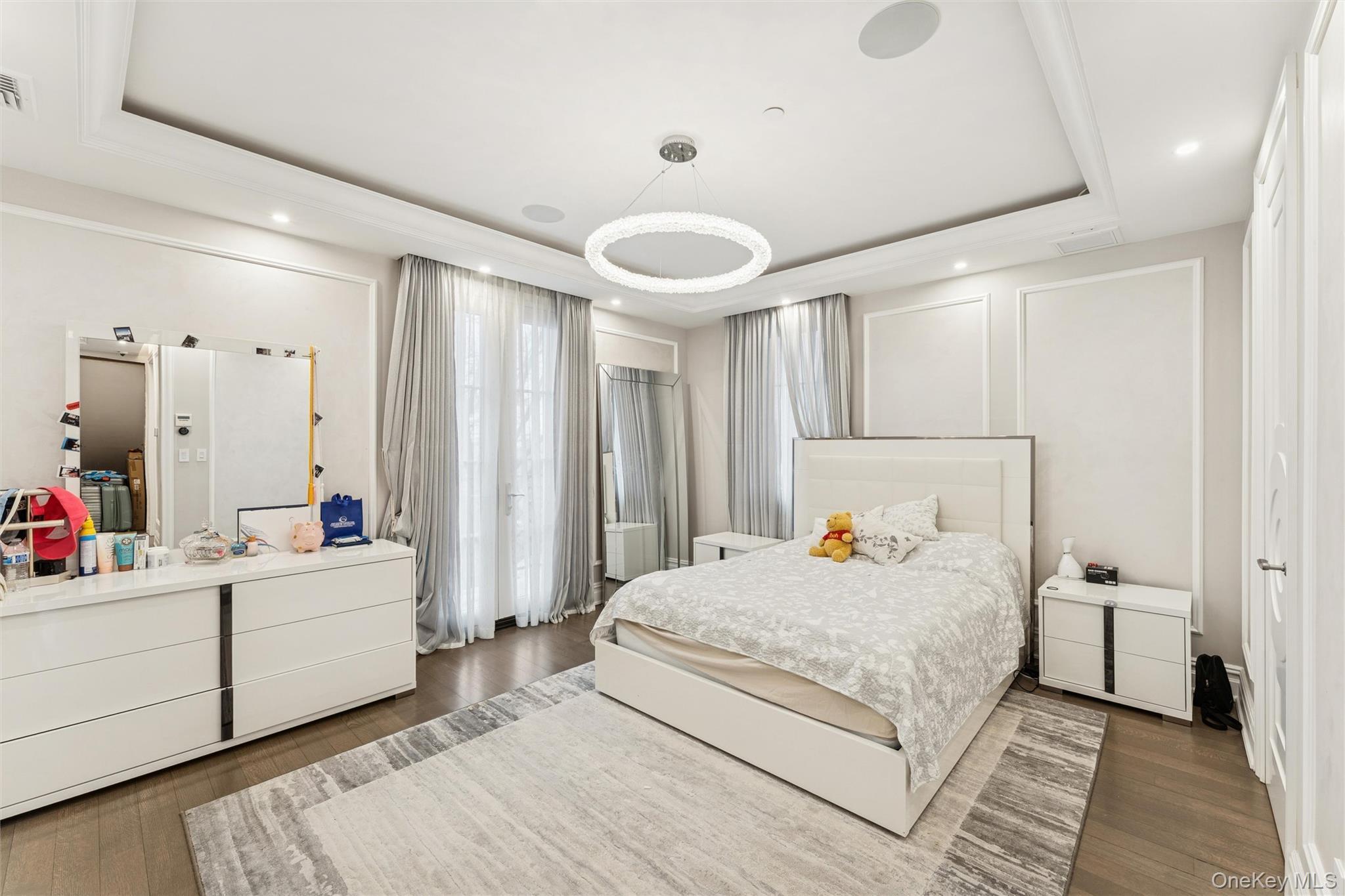 Single Family 139th Street Queens, NY 11435, MLS-940918-16