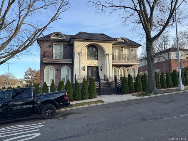Single Family 139th Street Queens, NY 11435, MLS-940918-3