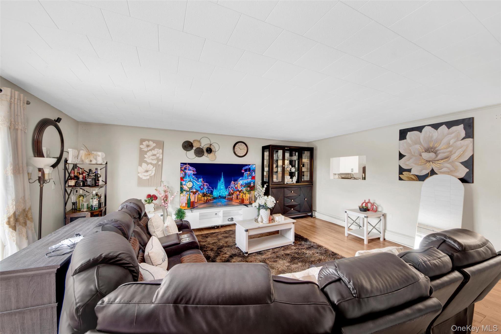 Single Family Coolidge  Rockland County, NY 10927, MLS-940932-4