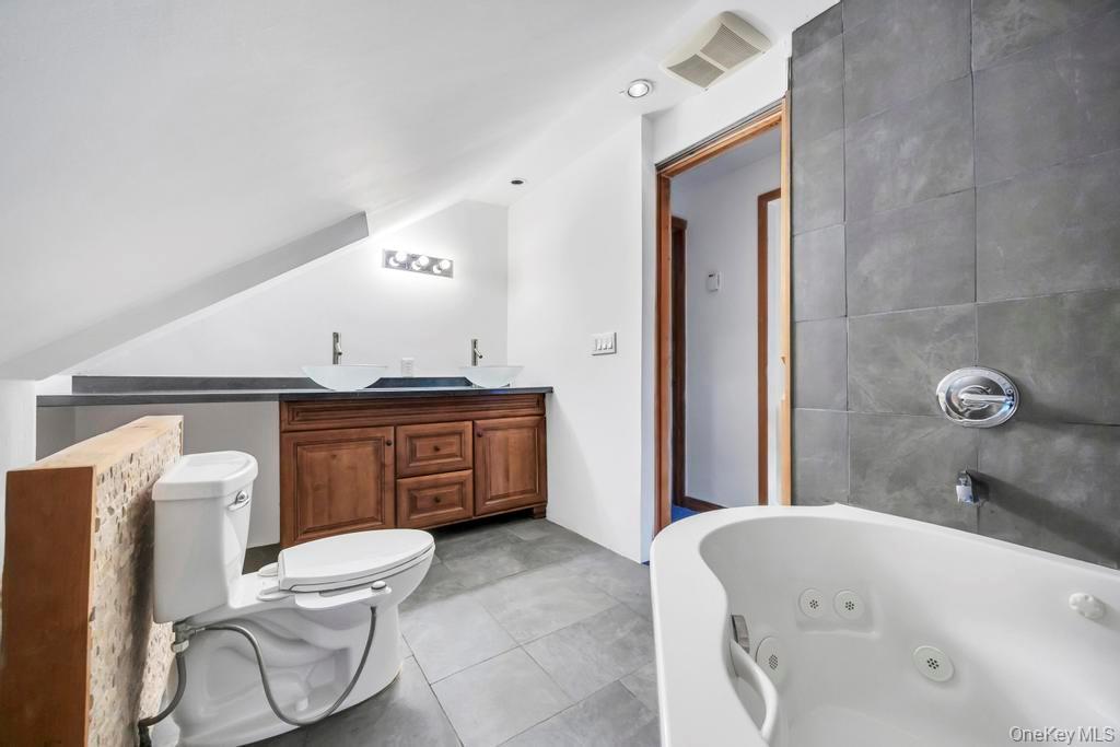 Single Family Redwood  Nassau County, NY 11756, MLS-940937-18