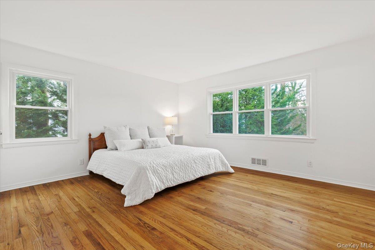 Single Family Old Orchard Westchester County, NY 10573, MLS-940938-15