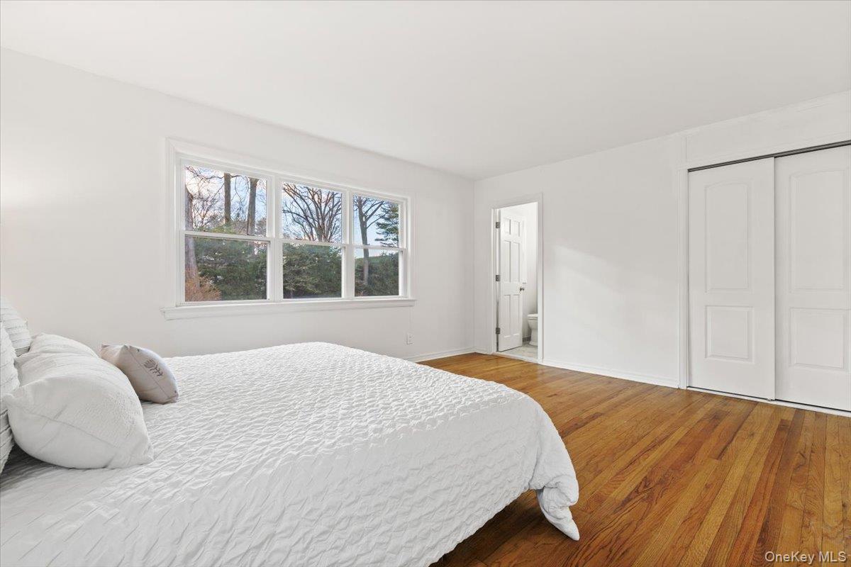 Single Family Old Orchard Westchester County, NY 10573, MLS-940938-16