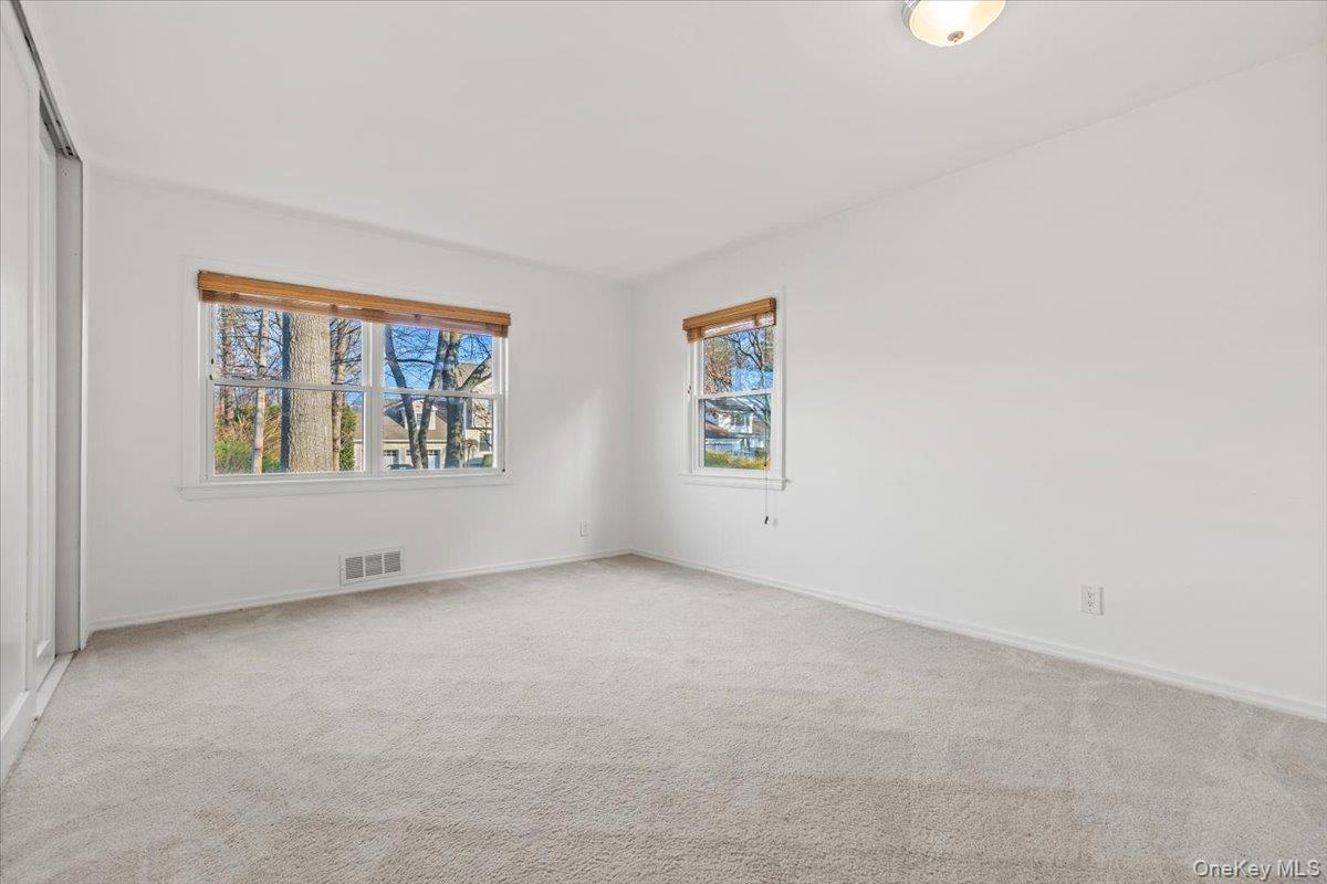 Single Family Old Orchard Westchester County, NY 10573, MLS-940938-22